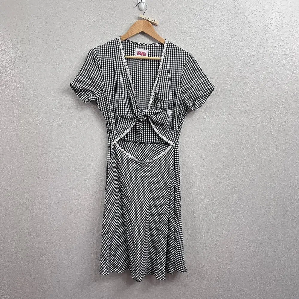 NEW SOLID AND STRIPED BLACK WHITE GINGHAM PRINT CUTOUT KNEE LENGTH DRESS MEDIUM